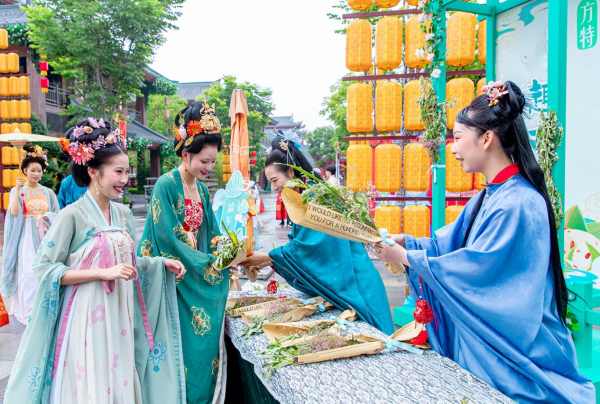 配资平台最新消息一览表 河北磁县：迎五一 来方特参加“成语奇遇节”_大皖新闻 | 安徽网